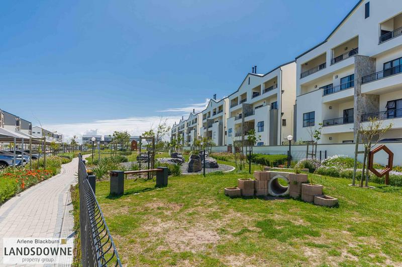 To Let 3 Bedroom Property for Rent in Sandown Western Cape